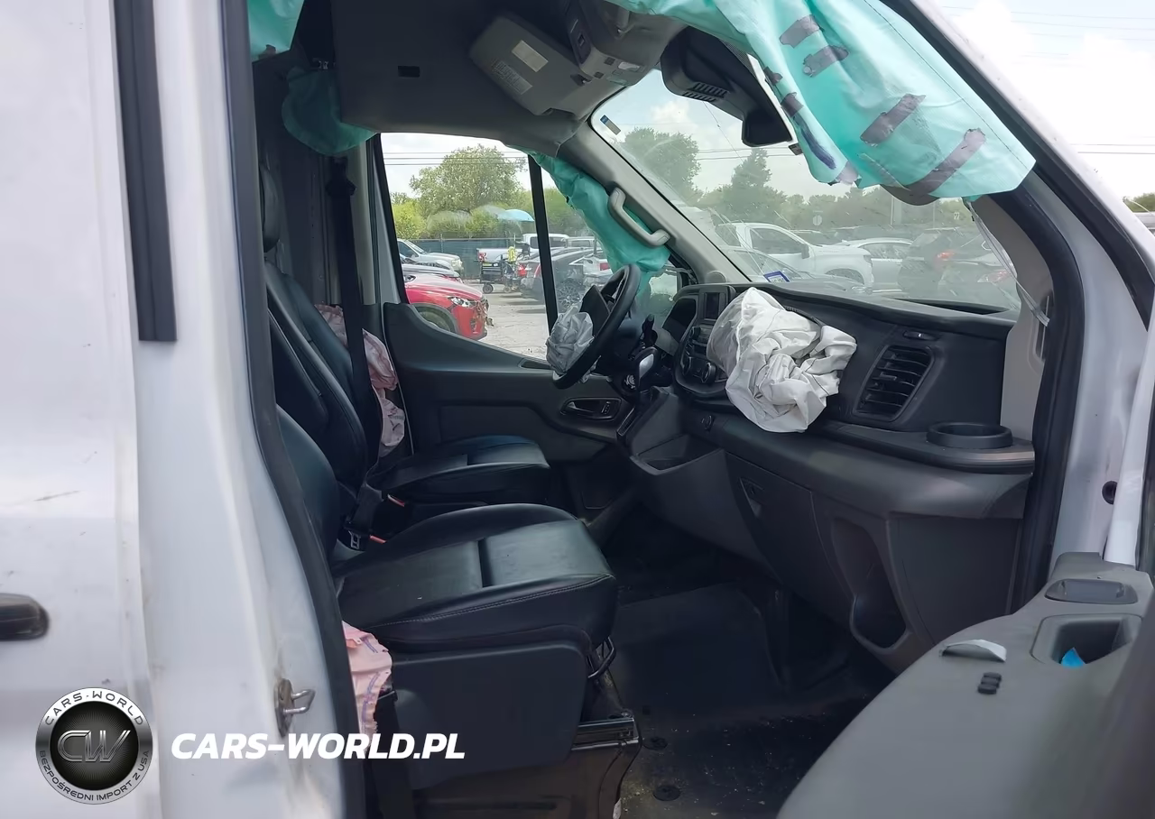 2022 Ford Transit-250 VIN:1FTBR1C83NKA40980 - 5