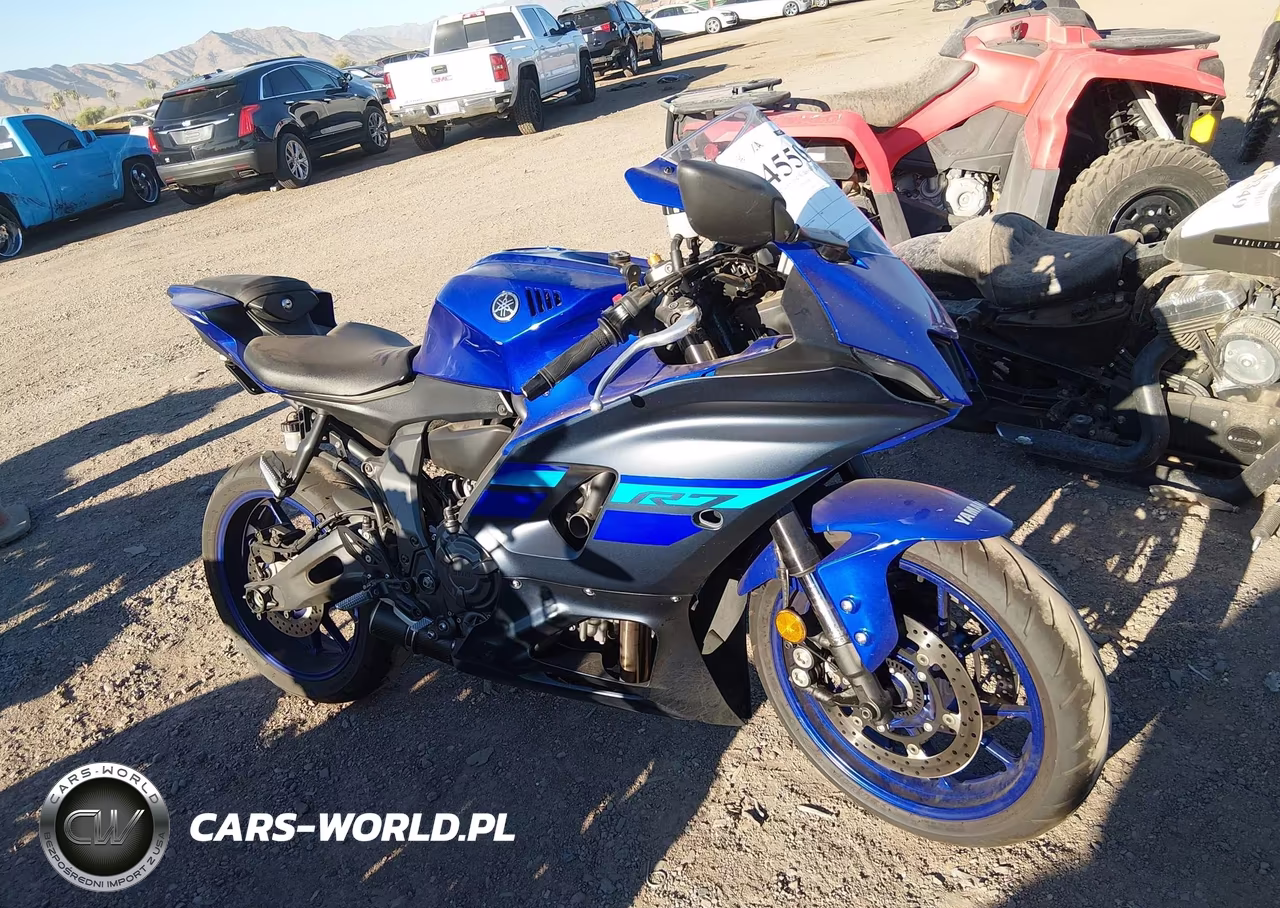 2024 Yamaha Yzfr7
