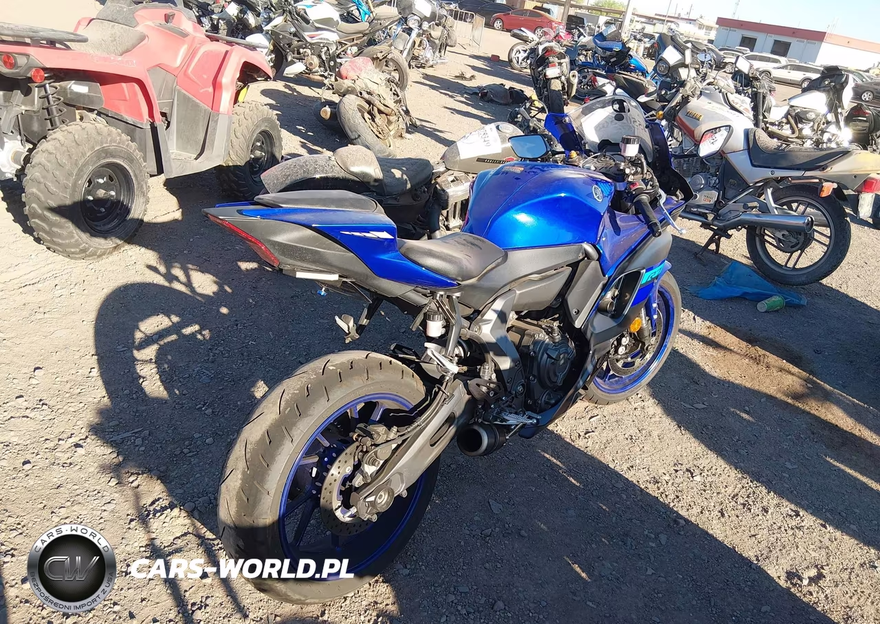 2024 Yamaha Yzfr7 VIN:JYARM38E2RA012411 - 4