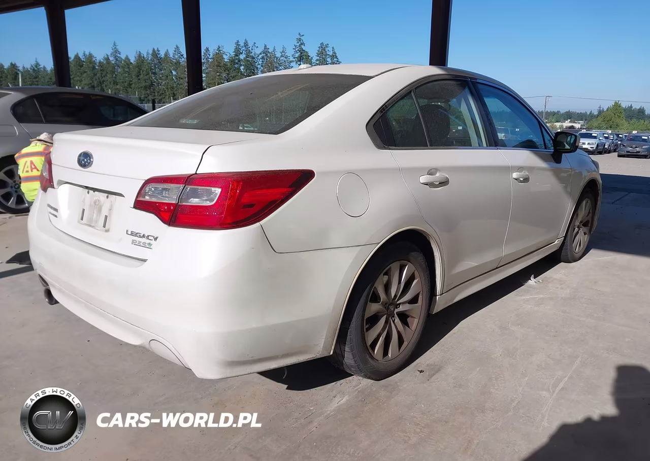 2015 Subaru Legacy 2.5I Premium VIN:4S3BNAC69F3049561 - 4