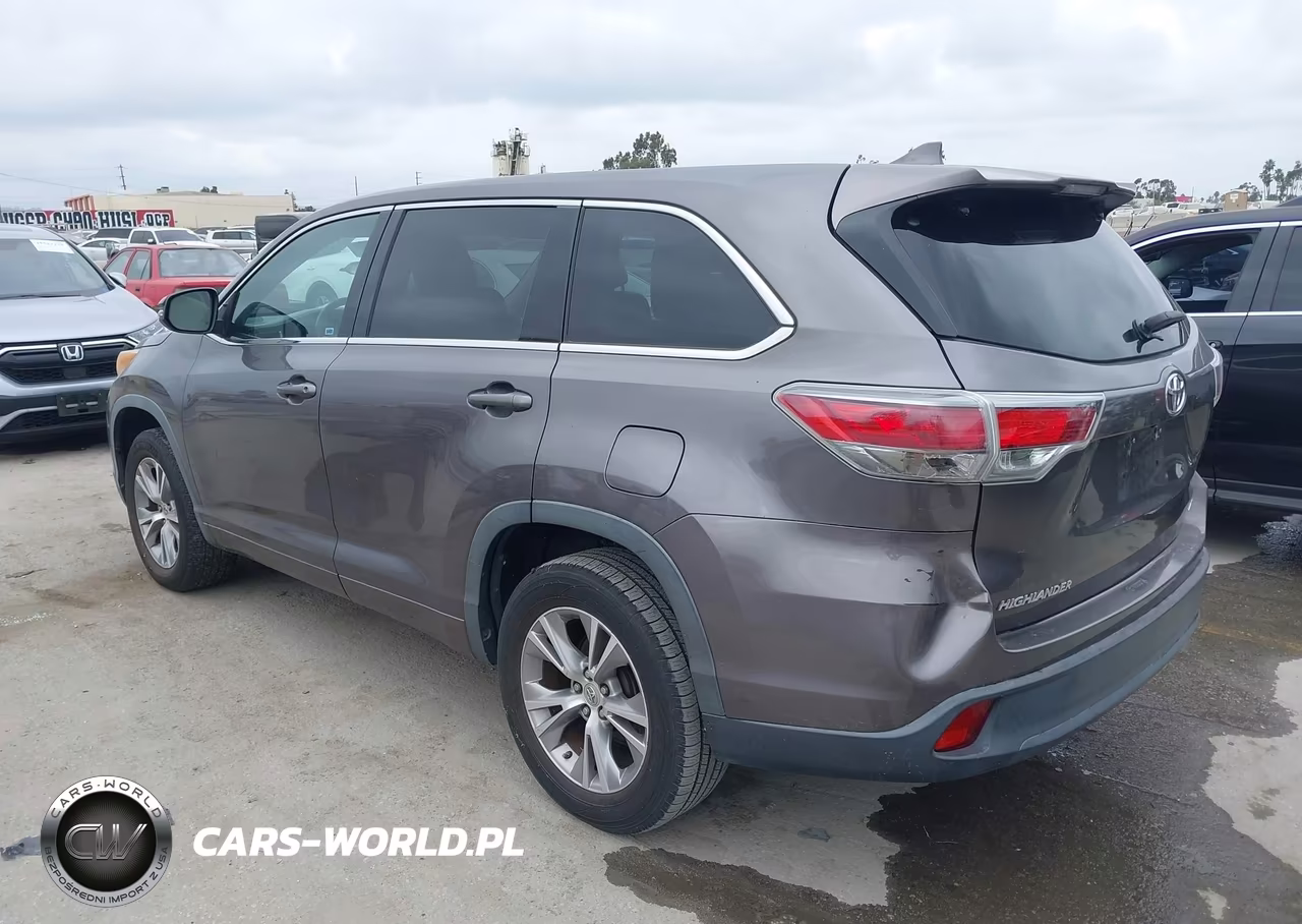 2014 Toyota Highlander Le Plus V6 VIN:5TDZKRFH7ES030538 - 3