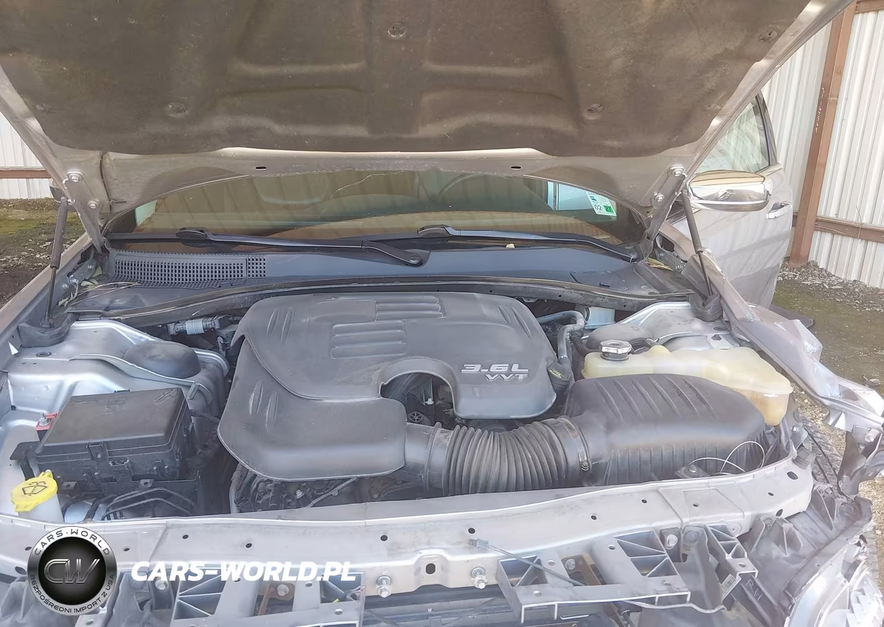2017 Chrysler 300C VIN:2C3CCAEG7HH564448 - 10