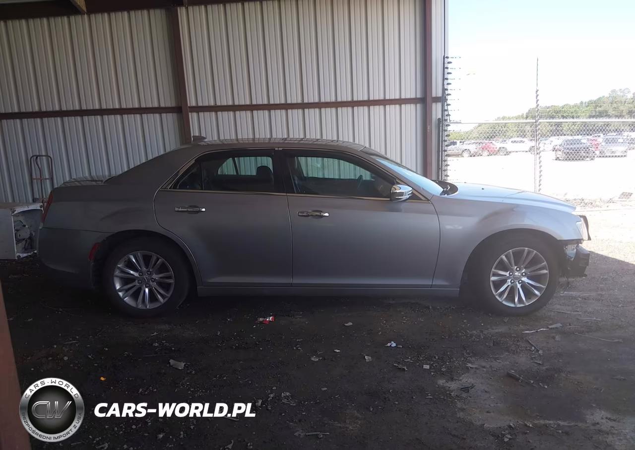 2017 Chrysler 300C VIN:2C3CCAEG7HH564448 - 12