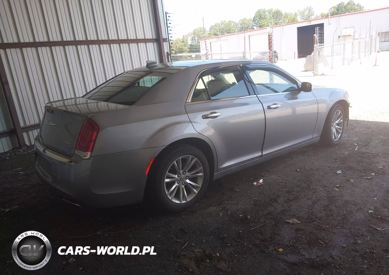 2017 Chrysler 300C VIN:2C3CCAEG7HH564448 - 4