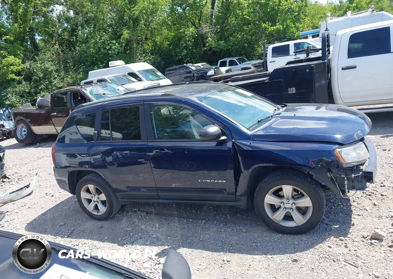 2016 Jeep Compass Sport VIN:1C4NJCBA0GD726132 - 14