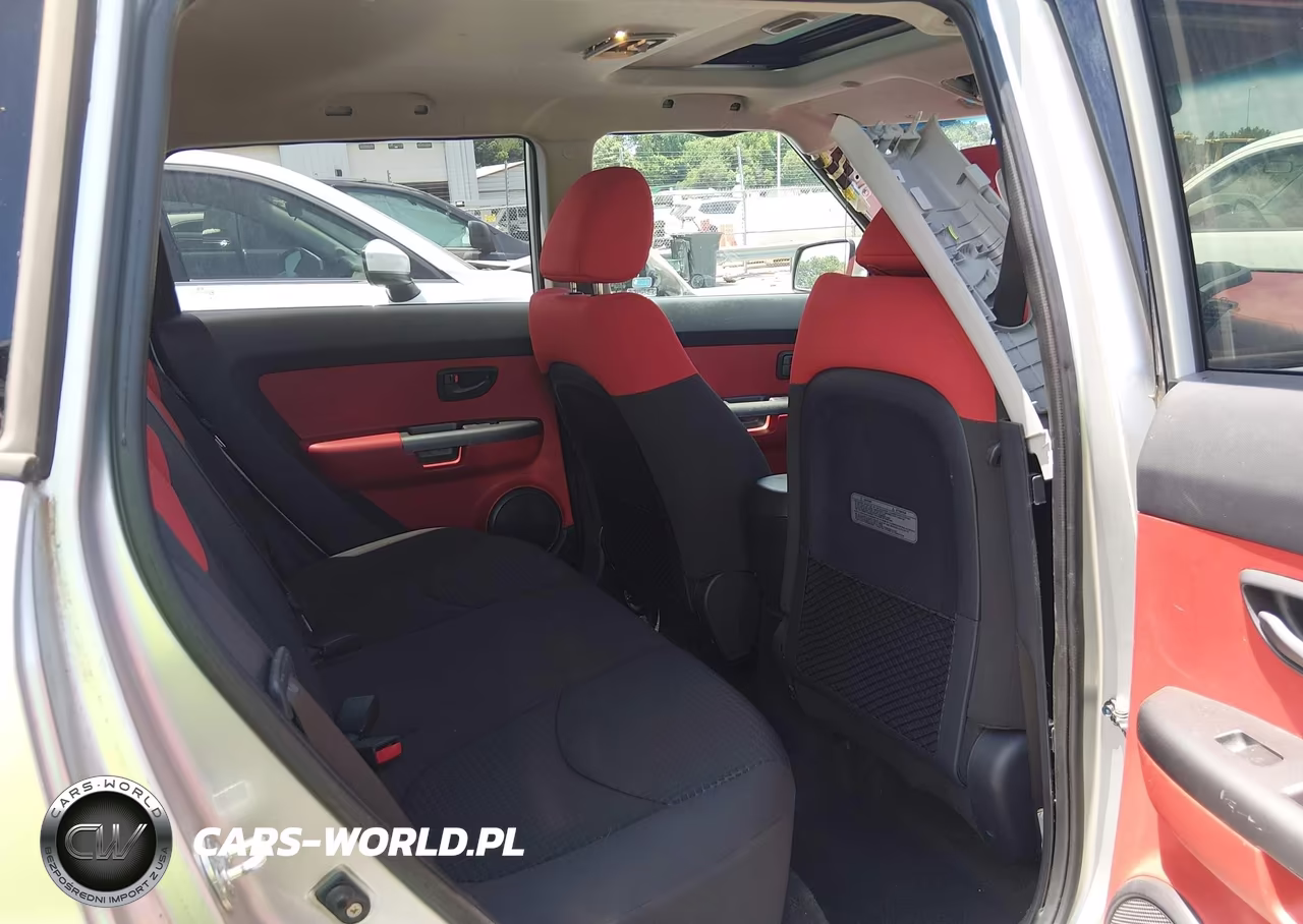2010 Kia Soul Sport VIN:KNDJT2A26A7032824 - 8
