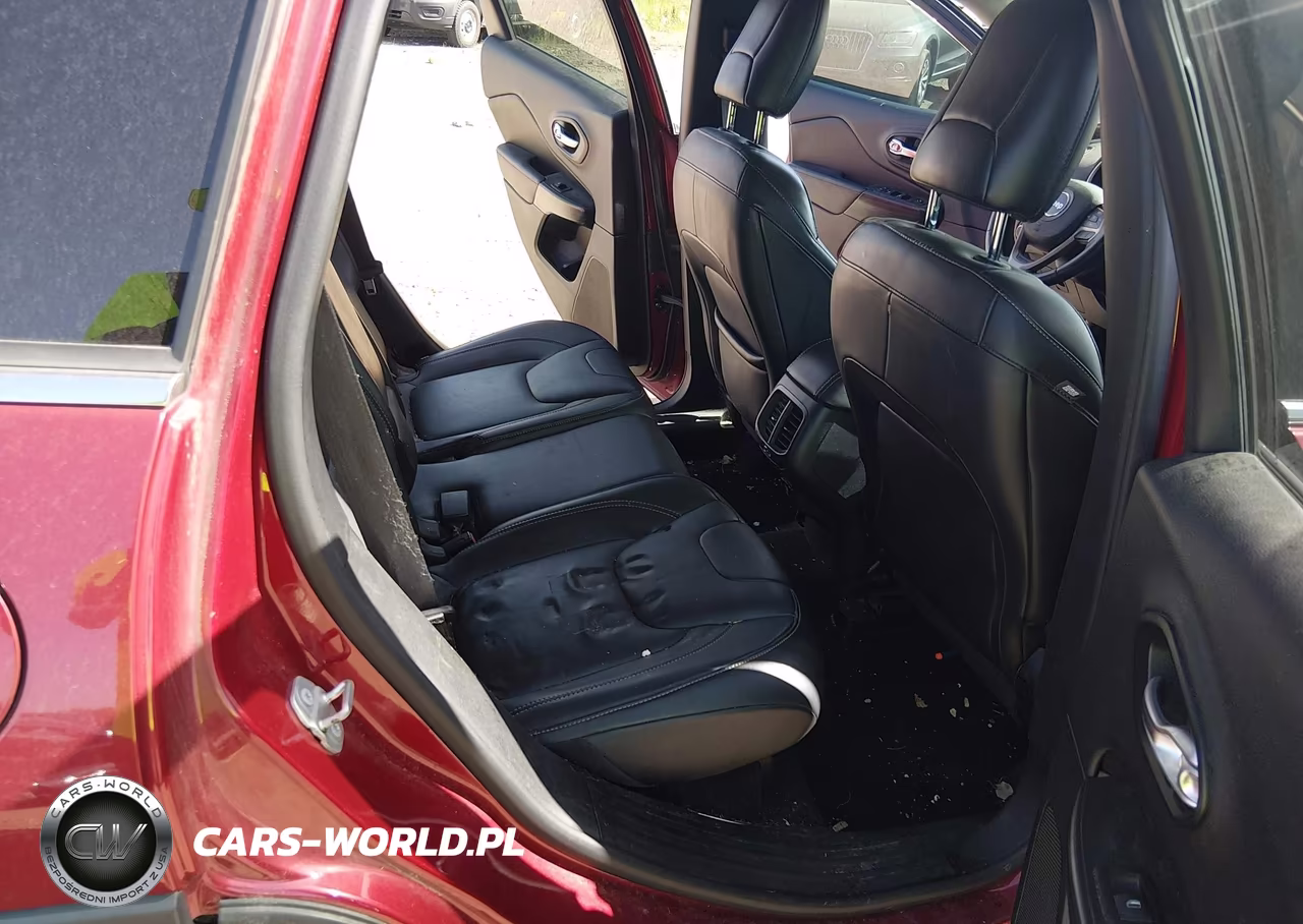 2016 Jeep Cherokee Limited VIN:1C4PJMDB7GW120139 - 8