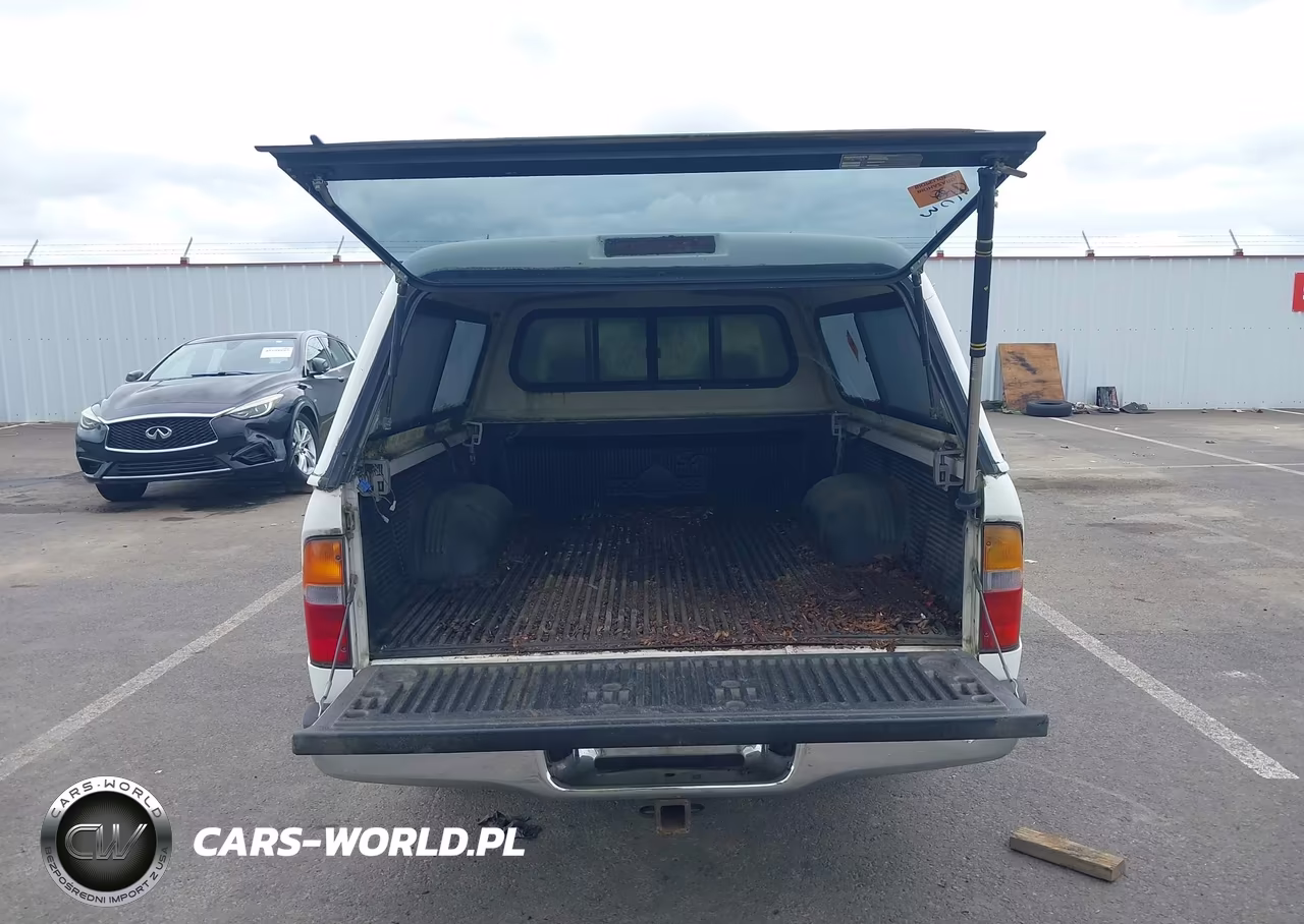 2000 Toyota Tacoma VIN:5TEVL52N8YZ711511 - 20
