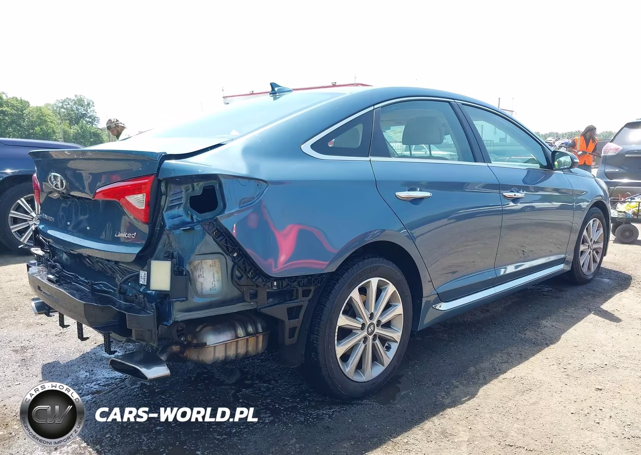 2017 Hyundai Sonata Limited VIN:5NPE34AF4HH571030 - 4