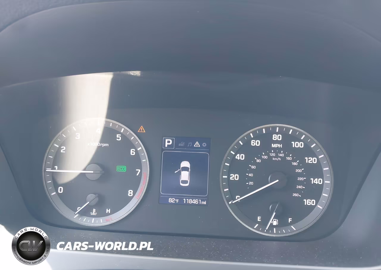 2017 Hyundai Sonata Limited VIN:5NPE34AF4HH571030 - 7
