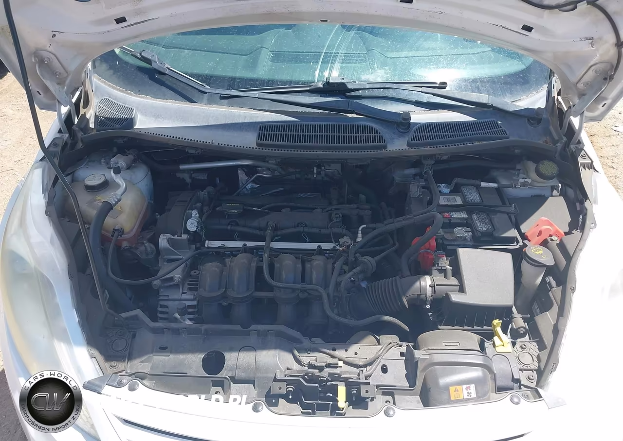 2013 Ford Fiesta S VIN:3FADP4AJ3DM144405 - 10