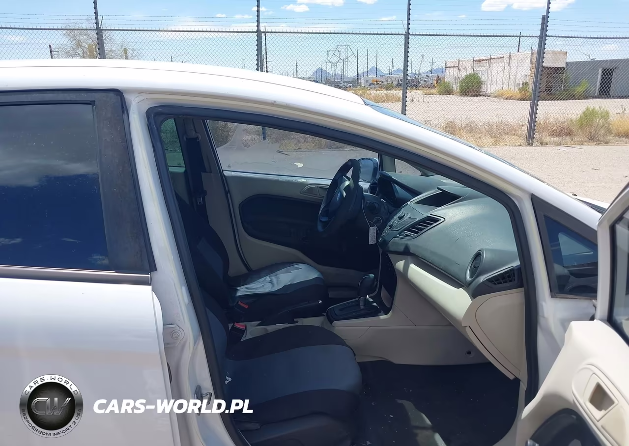 2013 Ford Fiesta S VIN:3FADP4AJ3DM144405 - 5