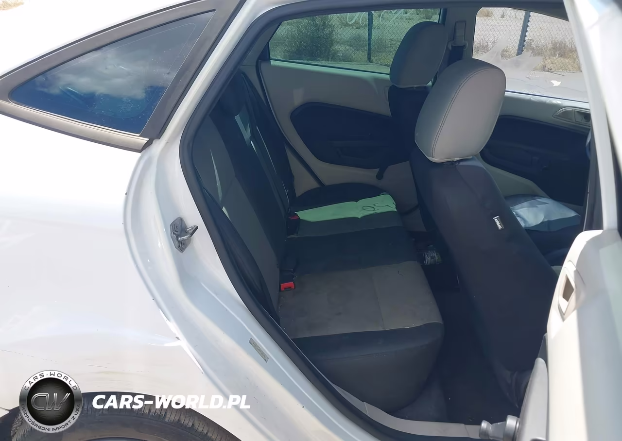 2013 Ford Fiesta S VIN:3FADP4AJ3DM144405 - 8