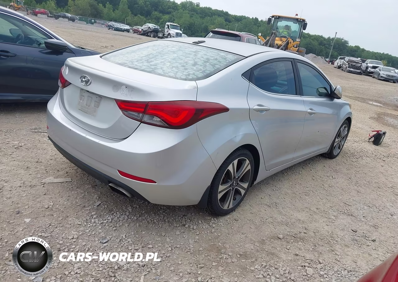 2015 Hyundai Elantra Sport VIN:KMHDH4AH2FU230481 - 4