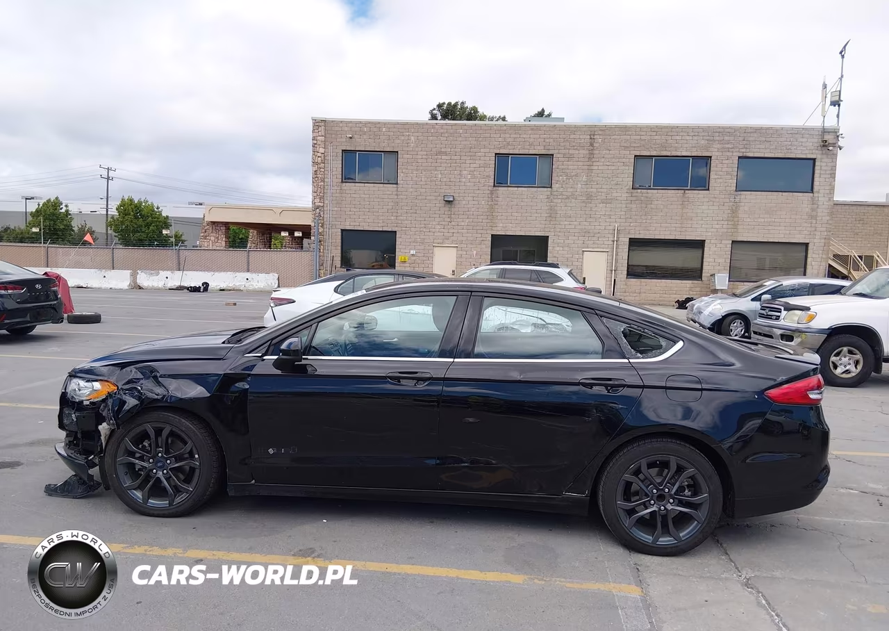 2018 Ford Fusion Hybrid Se VIN:3FA6P0LU1JR137525 - 16