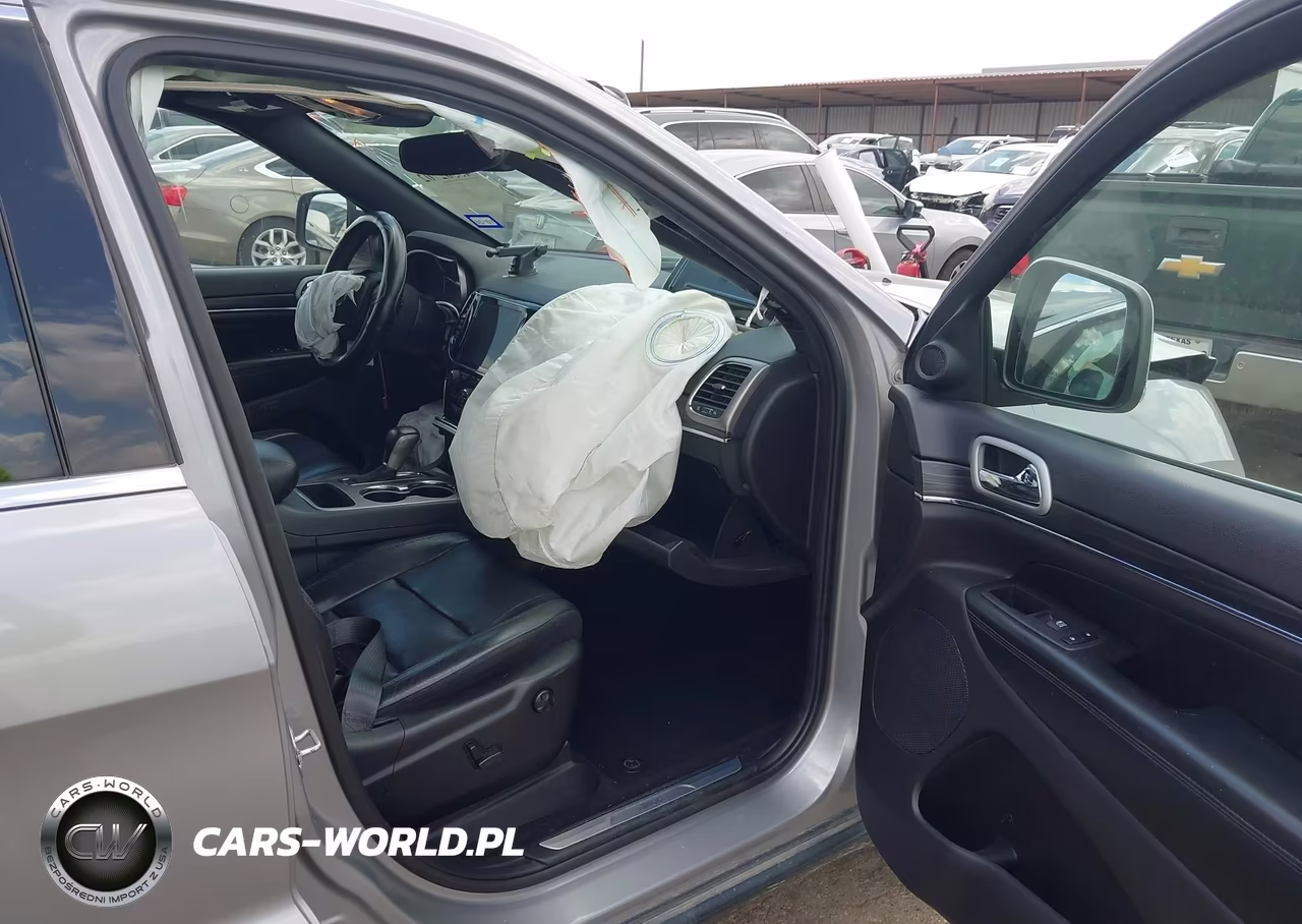 2019 Jeep Grand Cherokee Limited 4X2 VIN:1C4RJEBG4KC731365 - 5
