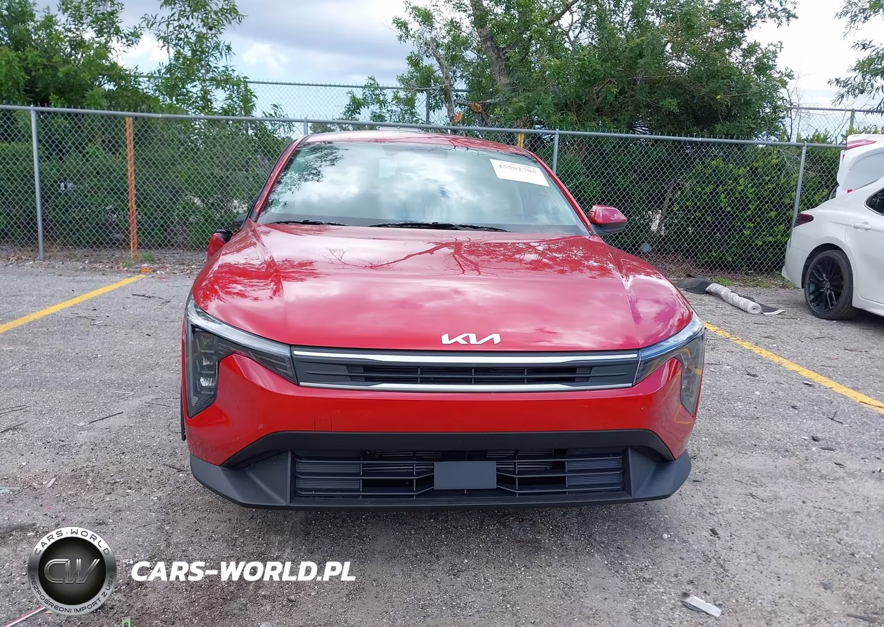 2025 Kia K4 Lxs VIN:3KPFT4DE8SE218518 - 12