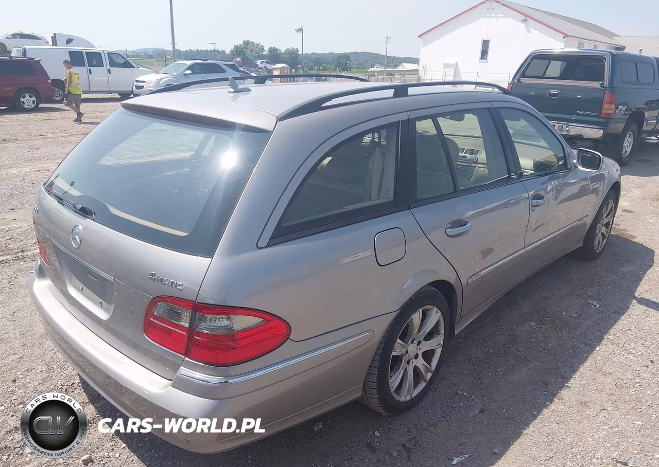 2009 Mercedes-Benz E 350 4Matic VIN:WDBUH87X39B392337 - 4