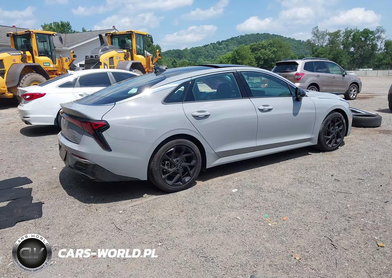 2026 Kia K5 Gt-Line Awd VIN:KNAG64J78T5468448 - 4