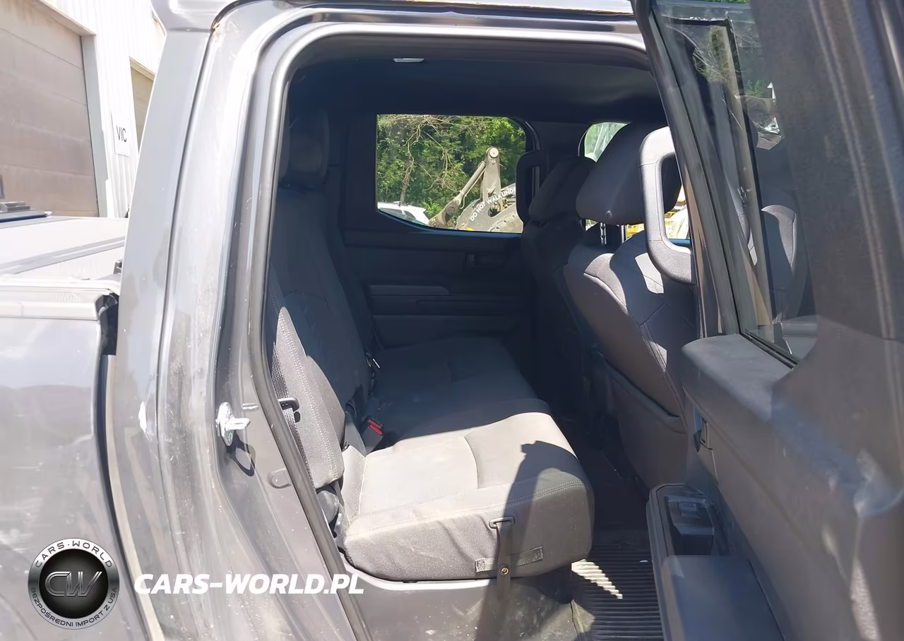 2026 Toyota Tacoma Sr5 VIN:3TMLB5JN7TM240565 - 8