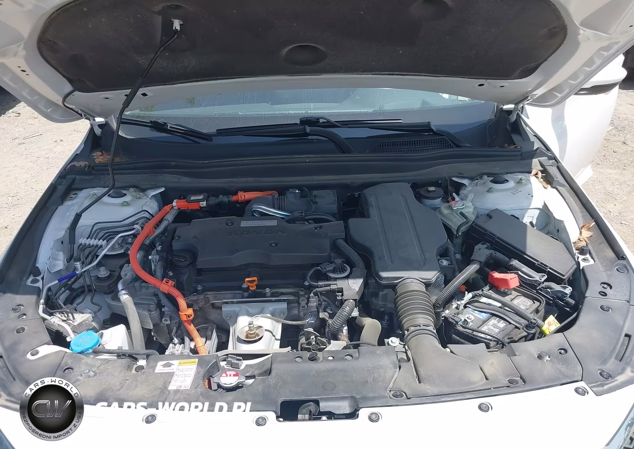 2020 Honda Accord Hybrid Touring VIN:1HGCV3F97LA003919 - 10