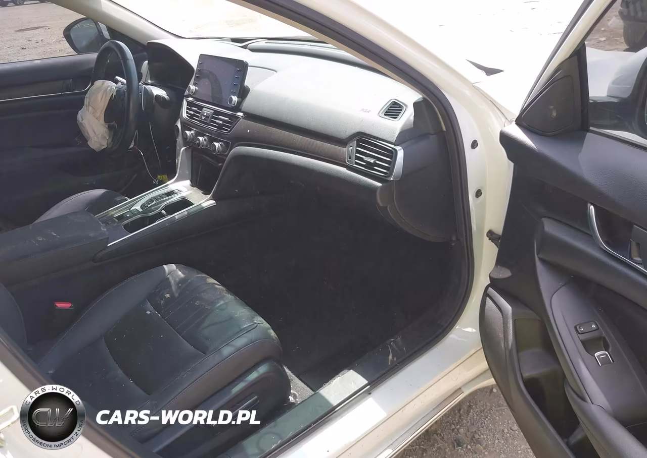 2020 Honda Accord Hybrid Touring VIN:1HGCV3F97LA003919 - 5