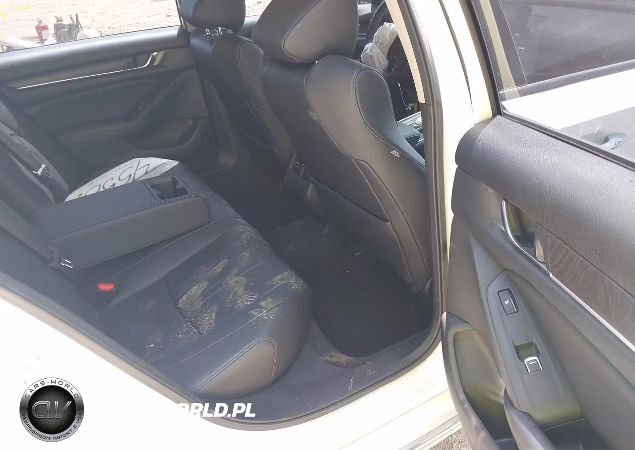 2020 Honda Accord Hybrid Touring VIN:1HGCV3F97LA003919 - 8