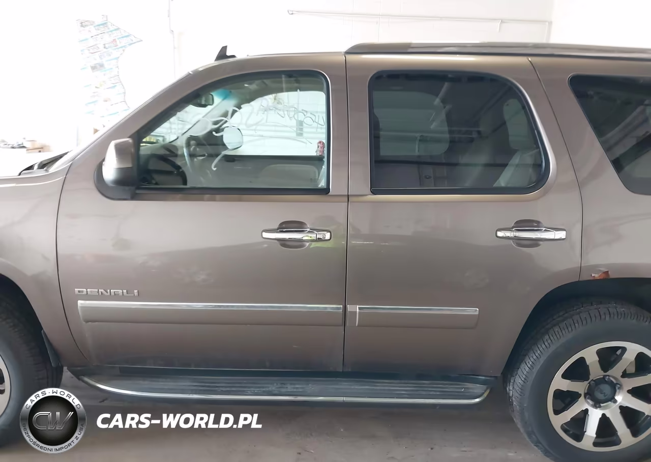 2011 GMC Yukon Denali VIN:1GKS2EEF0BR294970 - 14