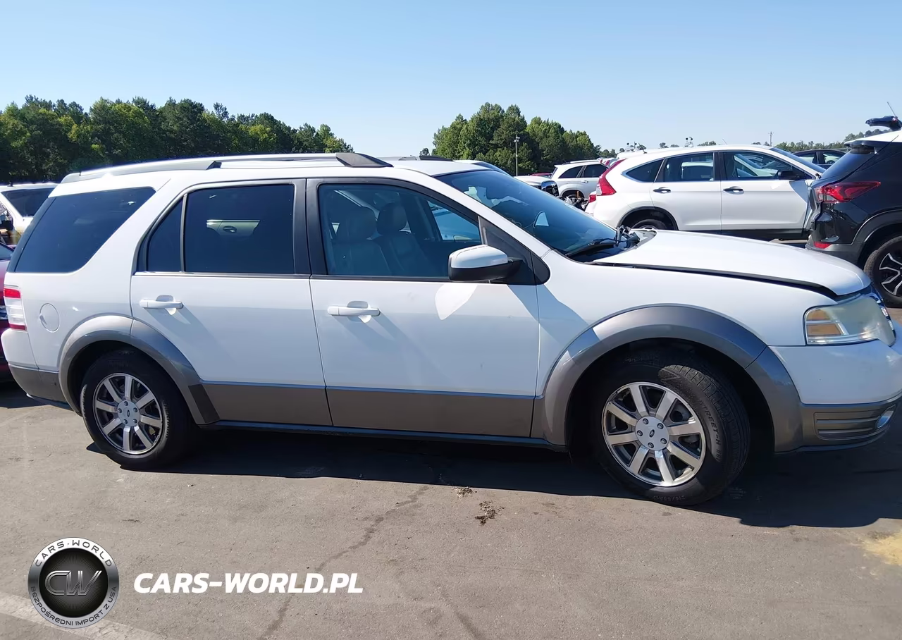 2008 Ford Taurus X Sel VIN:1FMDK05W28GA33170 - 13