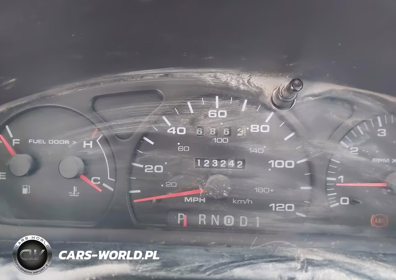 2002 Ford Taurus Ses VIN:1FAFP55292G258157 - 7