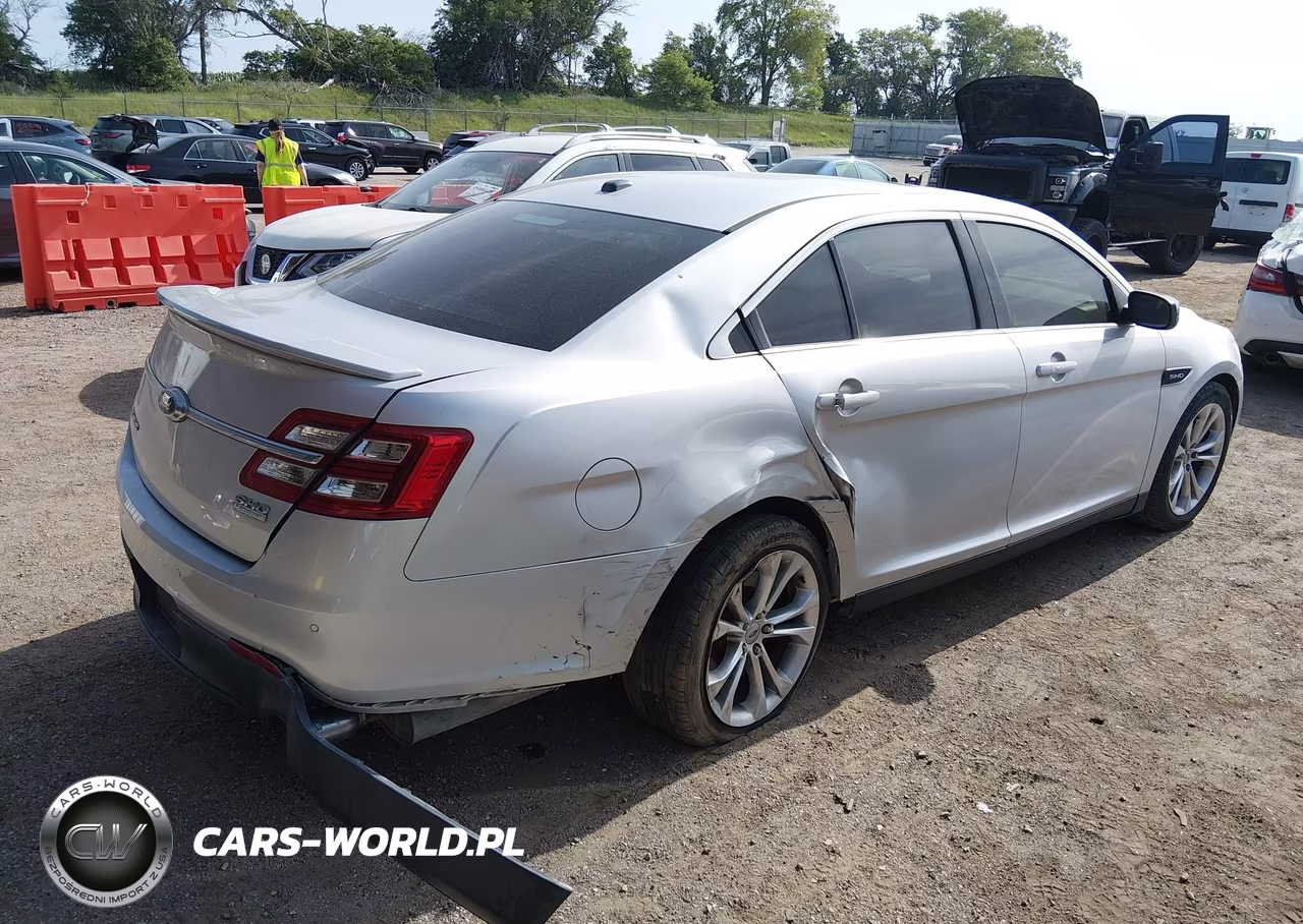 2014 Ford Taurus Sho VIN:1FAHP2KT0EG129006 - 4