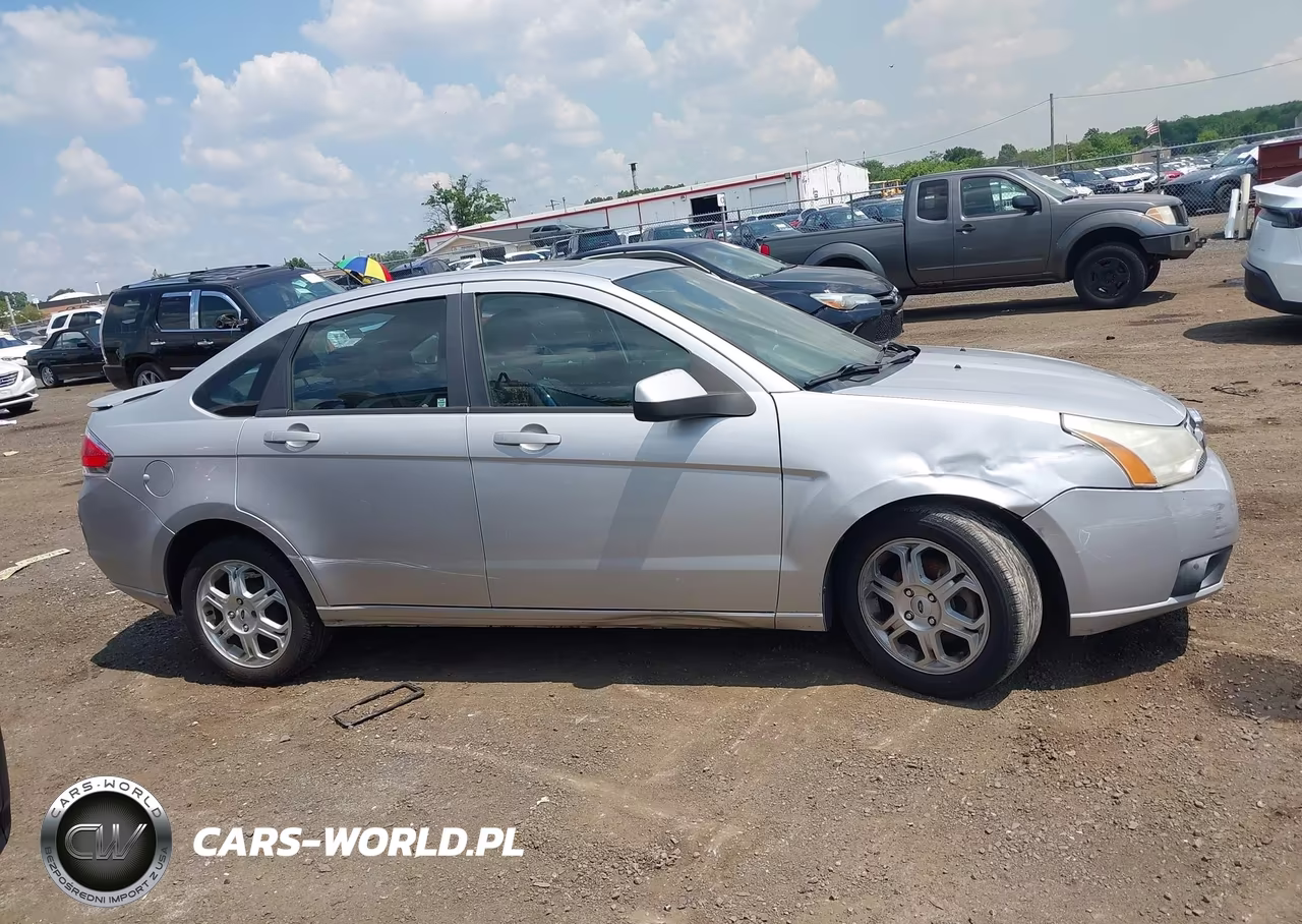 2009 Ford Focus Ses VIN:1FAHP36N39W233910 - 13