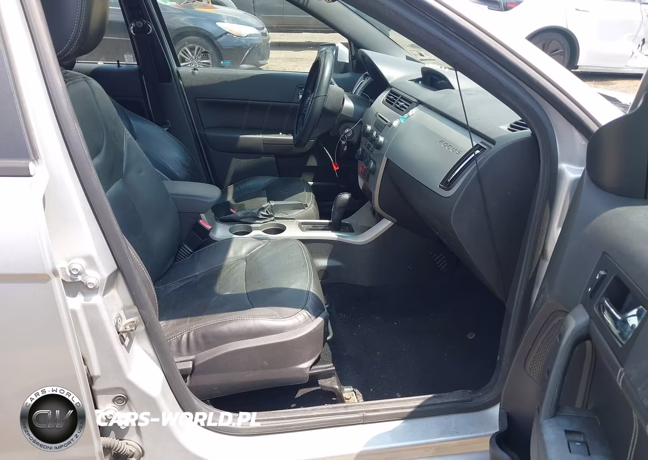 2009 Ford Focus Ses VIN:1FAHP36N39W233910 - 5