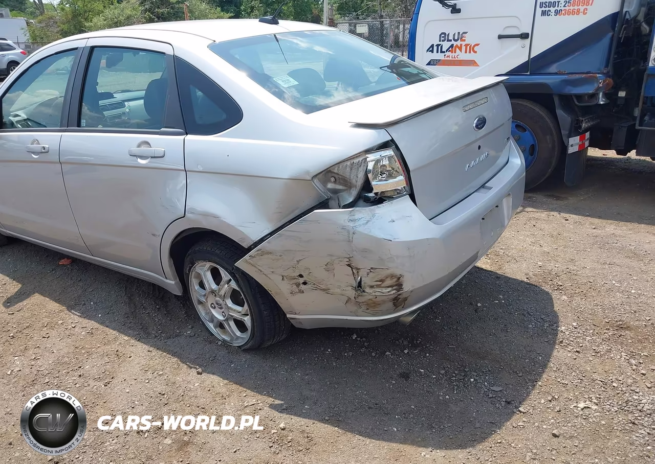 2009 Ford Focus Ses VIN:1FAHP36N39W233910 - 6