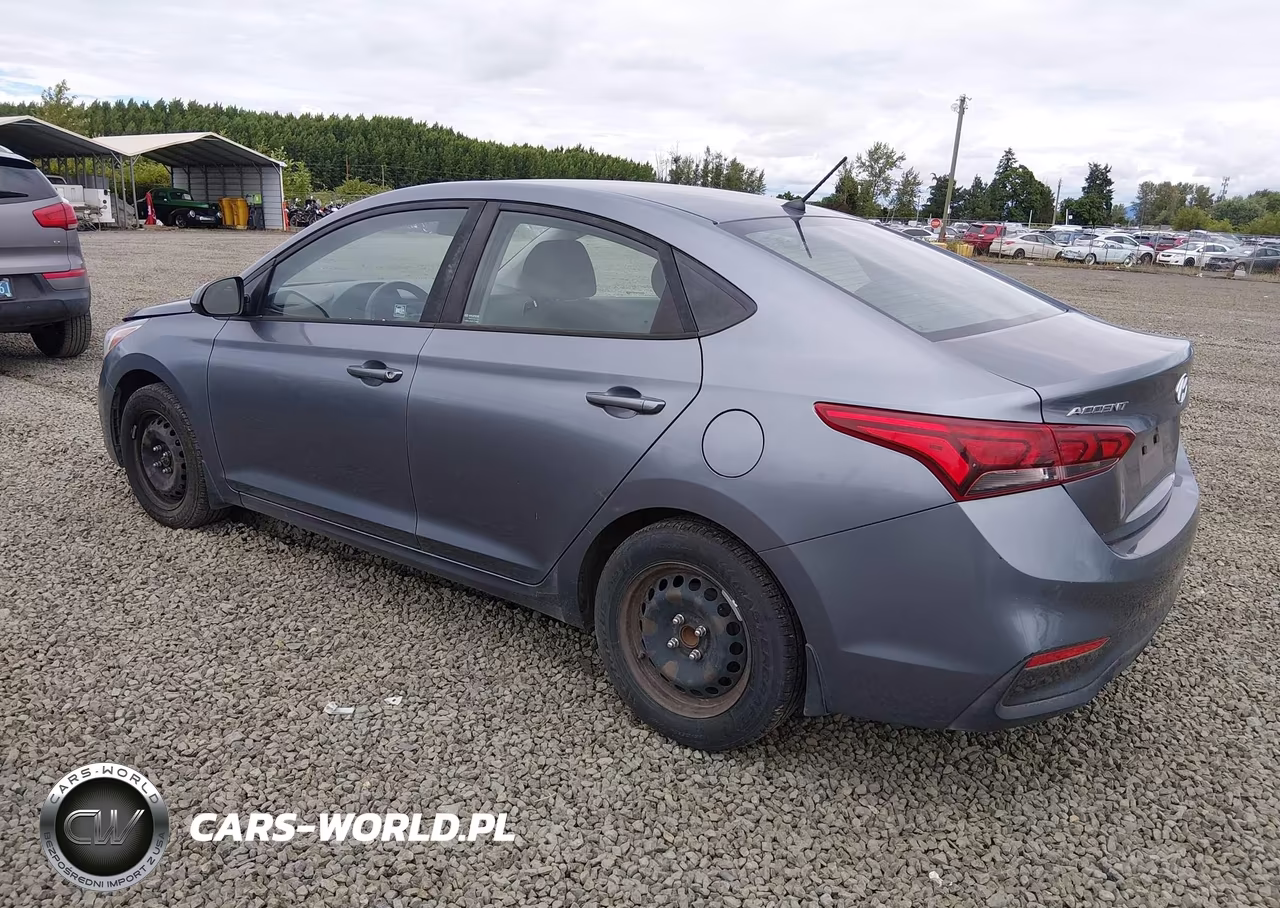 2018 Hyundai Accent Se VIN:3KPC24A30JE004856 - 3