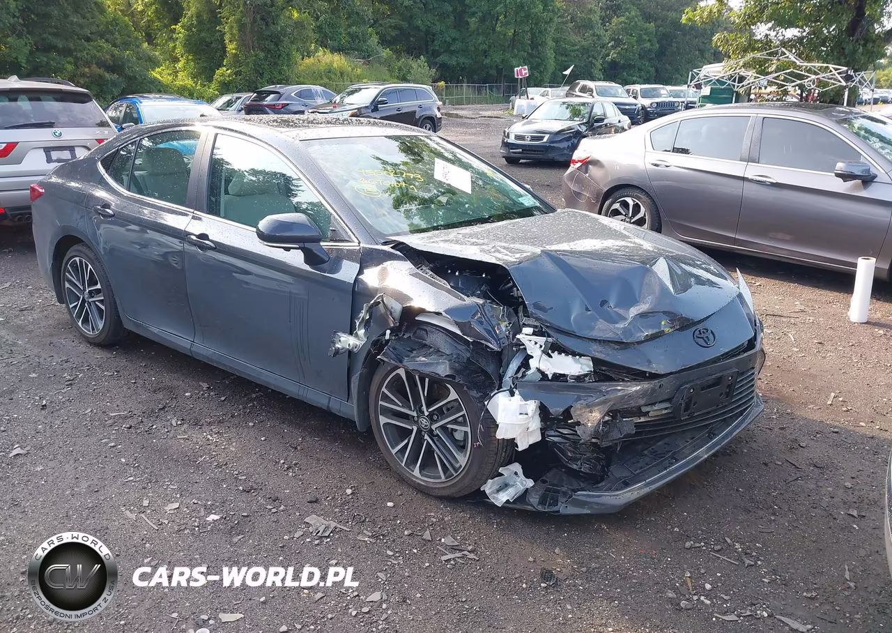 2026 Toyota Camry Xle – zdjęcie 1 z 17