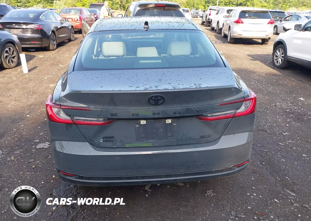 2026 Toyota Camry Xle VIN:4T1DBADK7TU042557 - 16