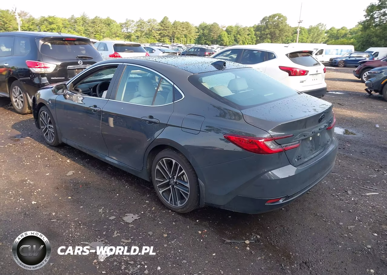 2026 Toyota Camry Xle VIN:4T1DBADK7TU042557 - 3