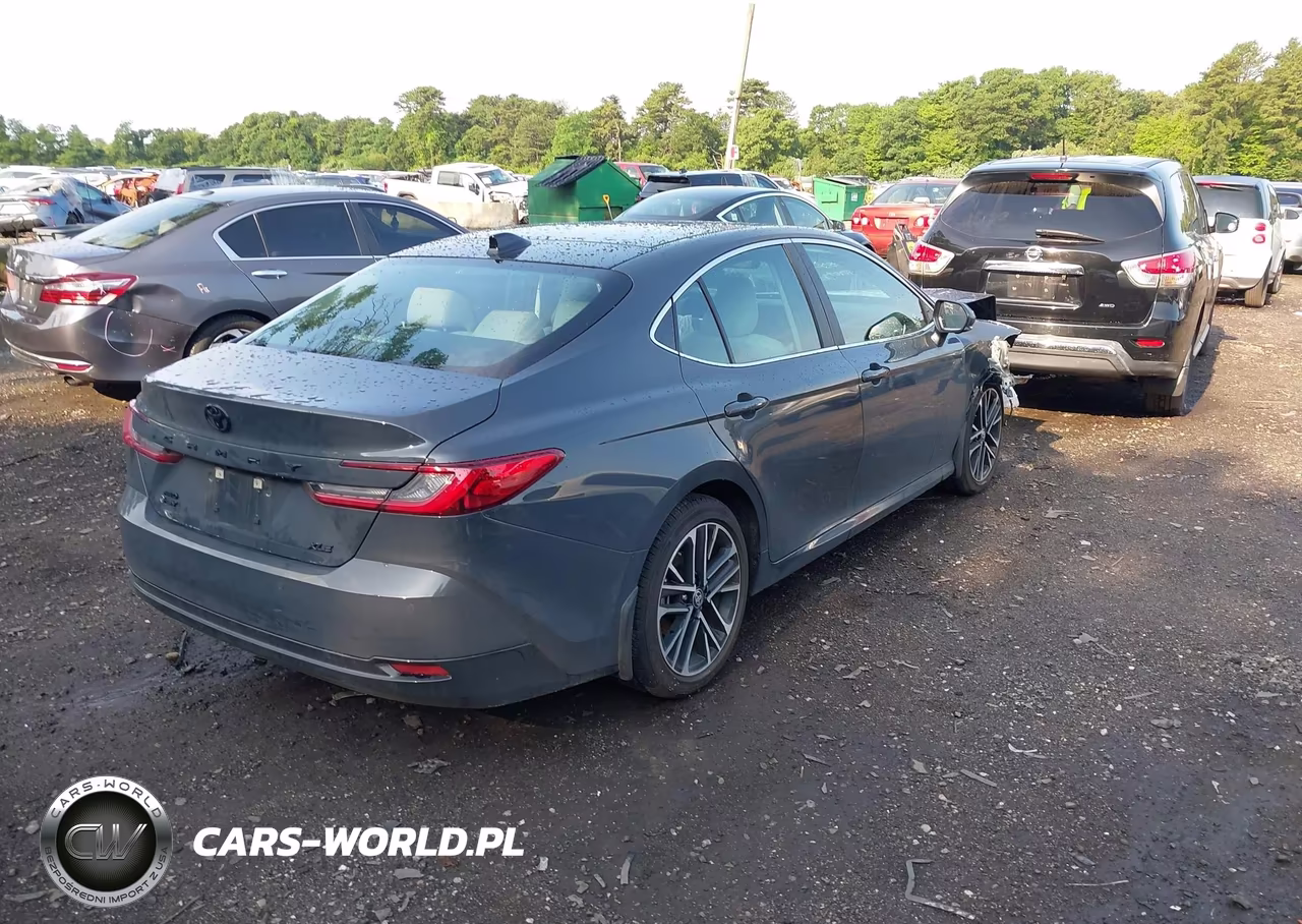 2026 Toyota Camry Xle VIN:4T1DBADK7TU042557 - 4
