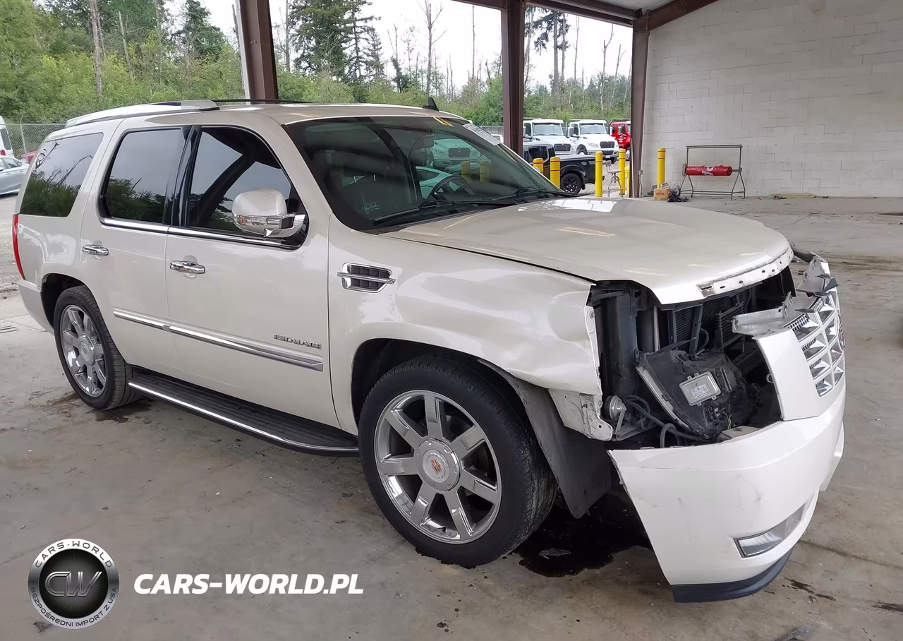 2013 Cadillac Escalade Luxury