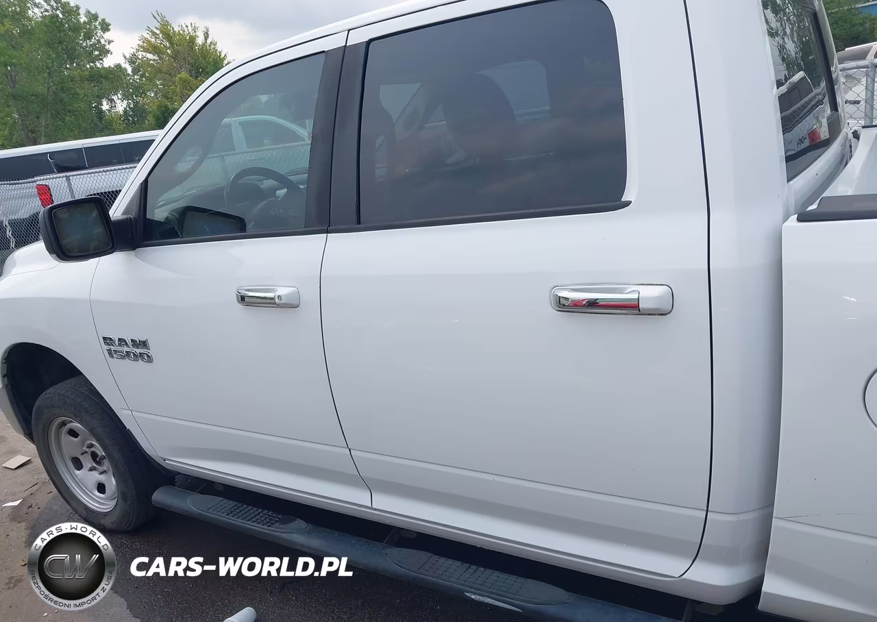 2016 Ram 1500 Big Horn VIN:1C6RR6LG4GS403705 - 13