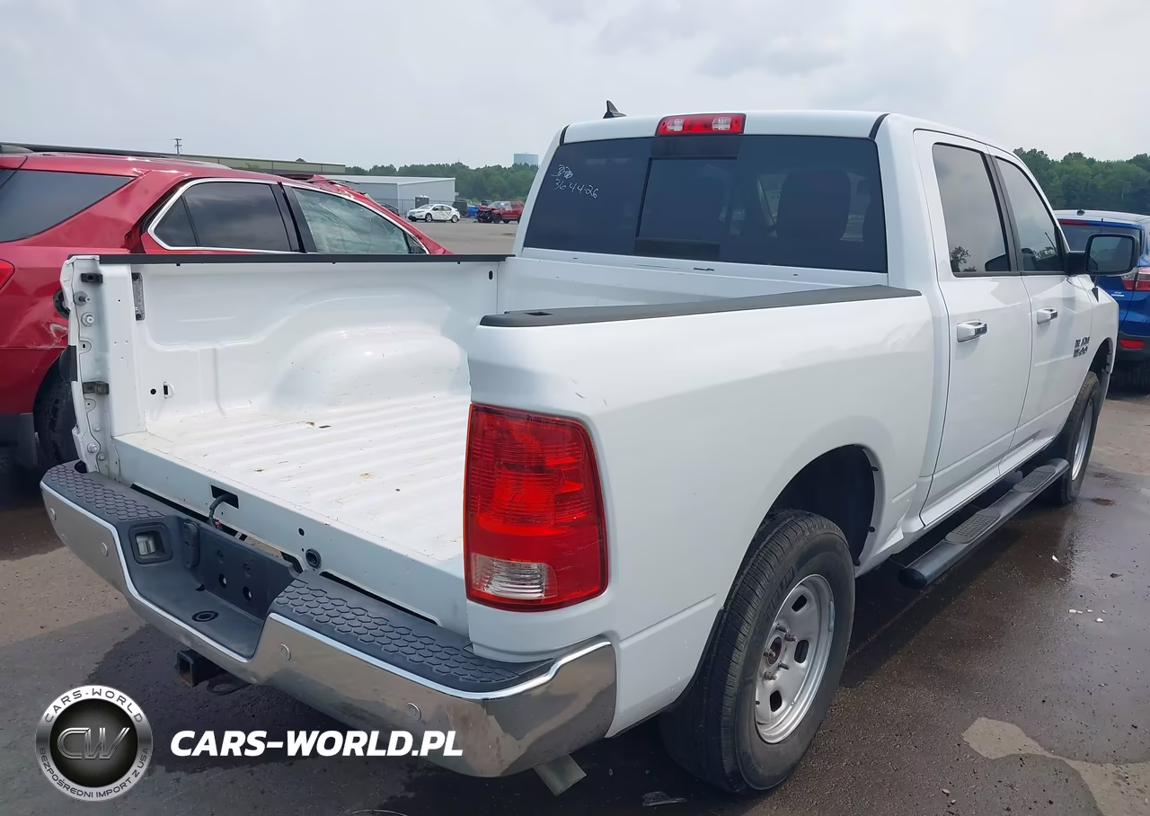 2016 Ram 1500 Big Horn VIN:1C6RR6LG4GS403705 - 4