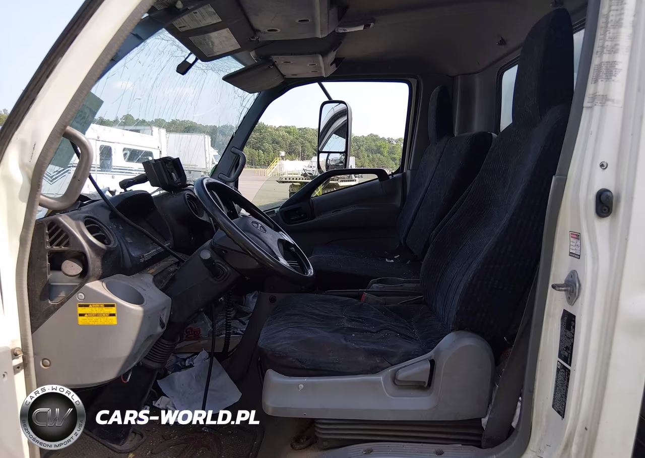 2016 Hino 155 VIN:JHHYDM1HXGK002840 - 7