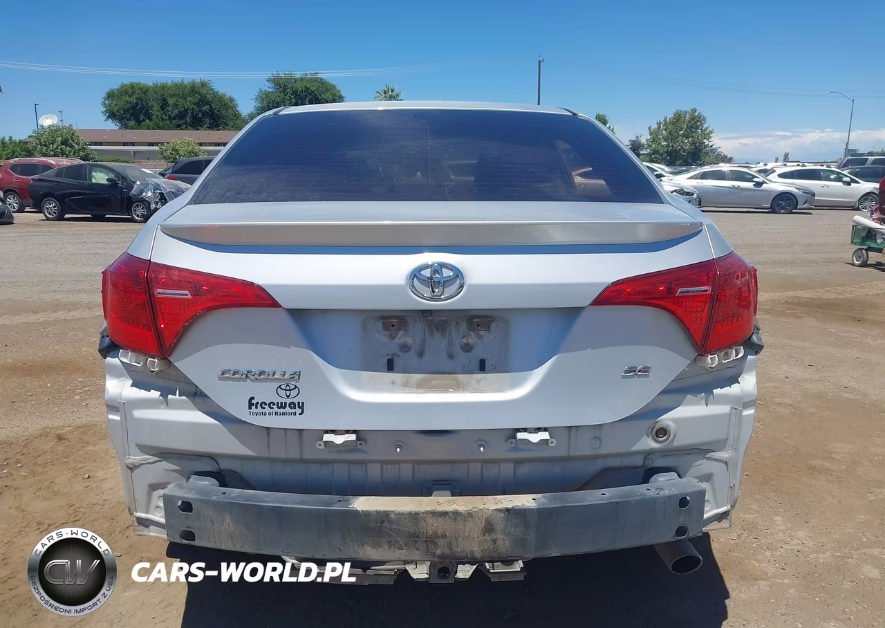 2017 Toyota Corolla Se VIN:5YFBURHE1HP698721 - 17
