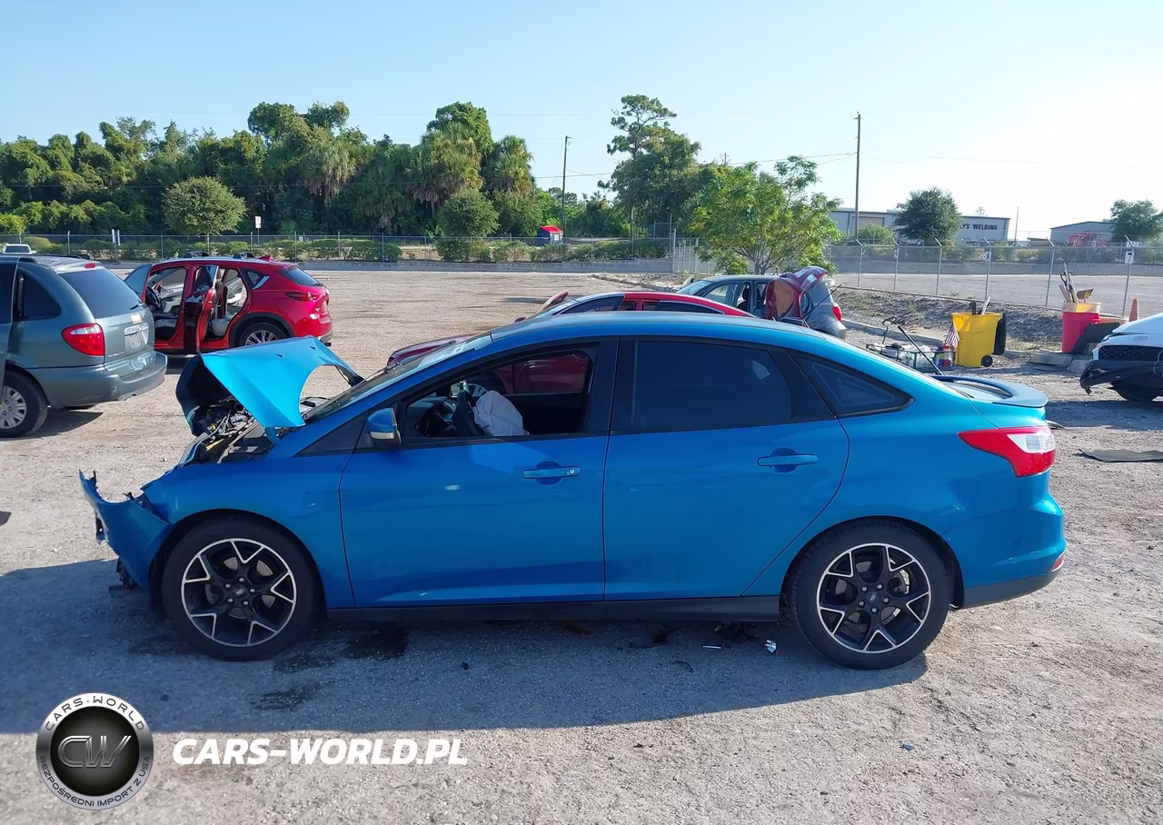 2013 Ford Focus Se VIN:1FADP3F27DL359699 - 14