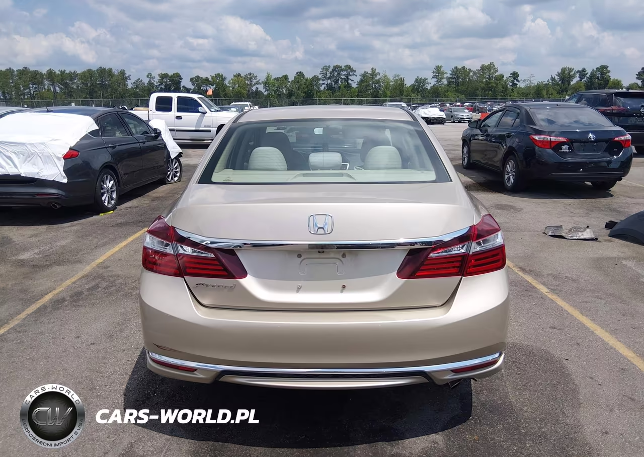 2017 Honda Accord Lx VIN:1HGCR2F30HA257327 - 16