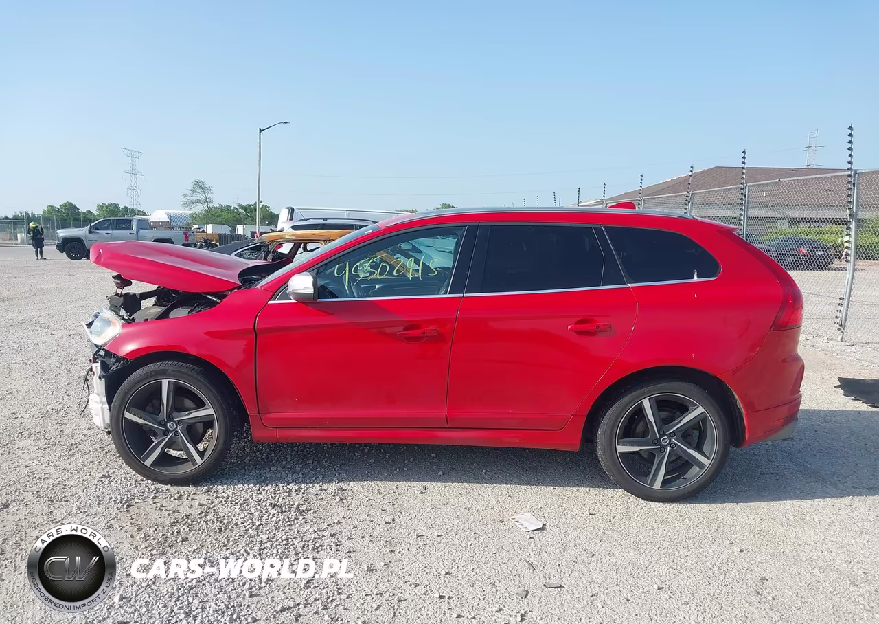 2016 Volvo Xc60 T6 Drive-E R-Design VIN:YV449MRP0G2868736 - 14