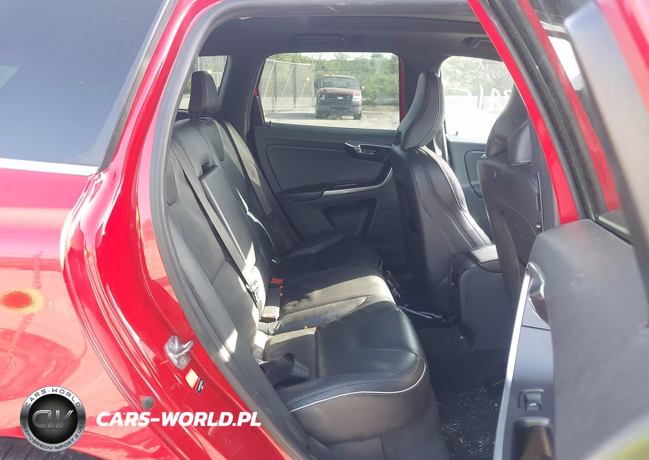 2016 Volvo Xc60 T6 Drive-E R-Design VIN:YV449MRP0G2868736 - 8