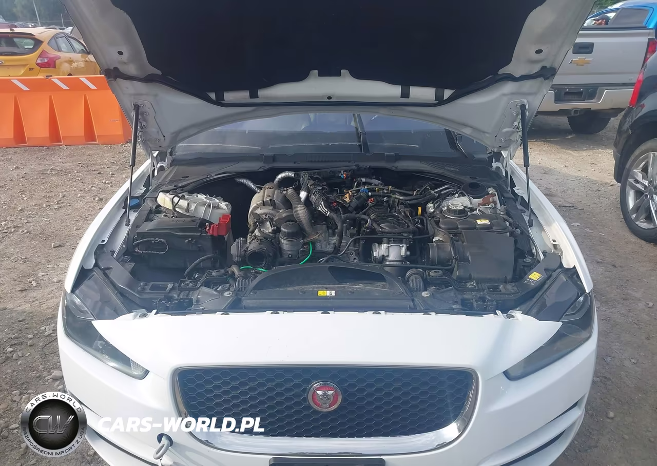 2017 Jaguar Xe 20D VIN:SAJAS4BN7HA976637 - 10