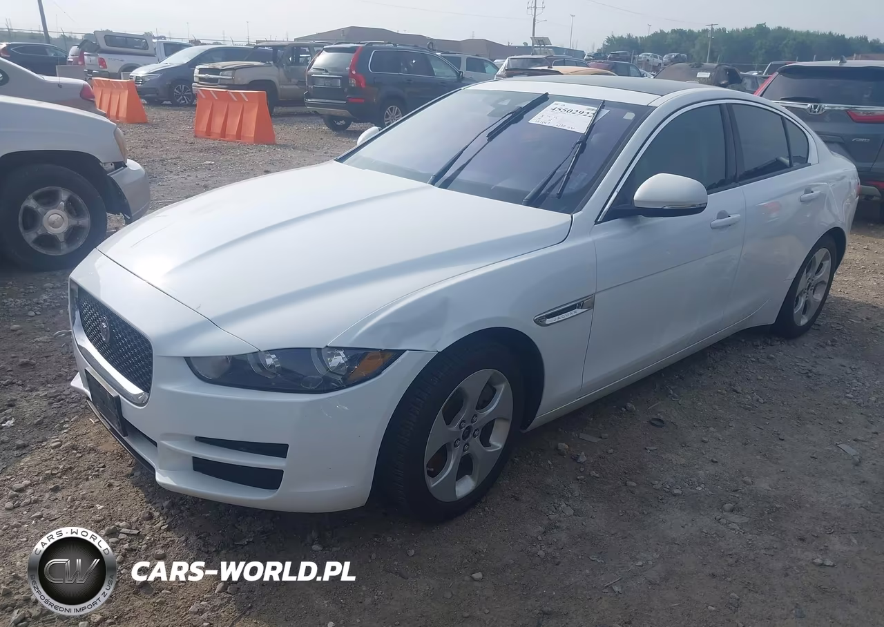 2017 Jaguar Xe 20D VIN:SAJAS4BN7HA976637 - 2